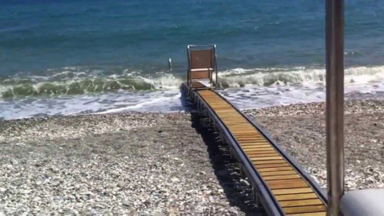 Φιλόξενες παραλίες του δήμου Παγγαίου για τα ΑΜΕΑ
