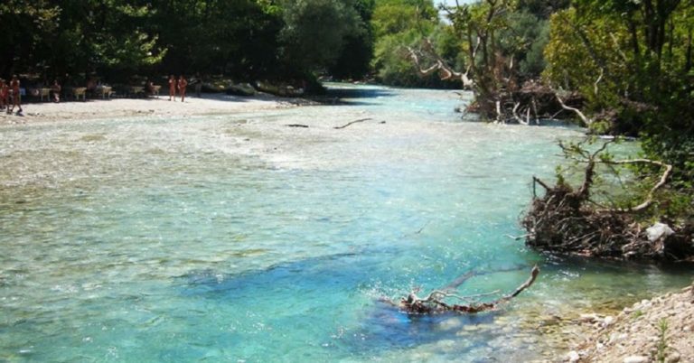 Καθαρισμός των πηγών Αχέροντα