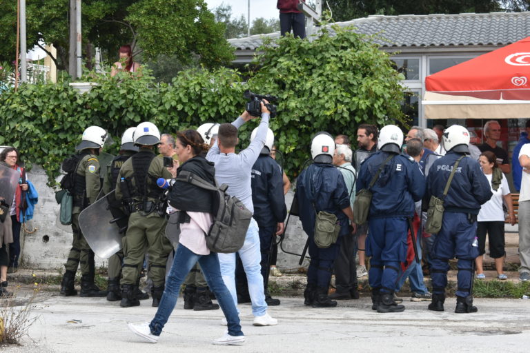 Διαδηλώσεις για τη Λευκίμμη σε Κέρκυρα και Αθήνα
