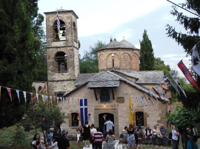 Γρεβενά: Ιερά αγρυπνία στην Παναγία του Σπηλαίου