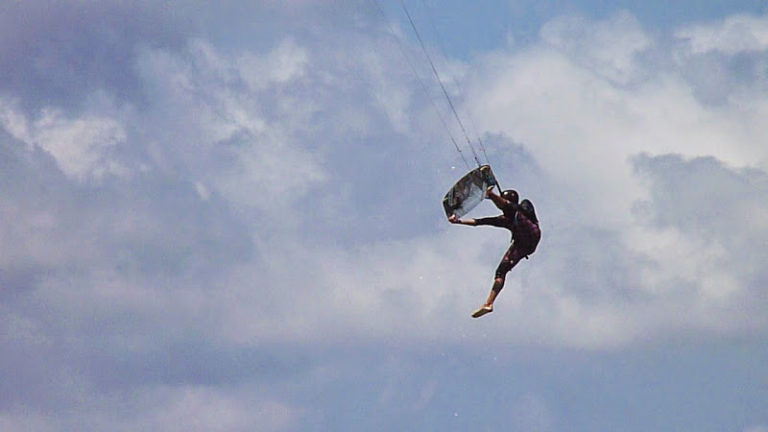 Χανιά: Τo kite surf «έστειλε» τουρίστα στο Νοσοκομείο
