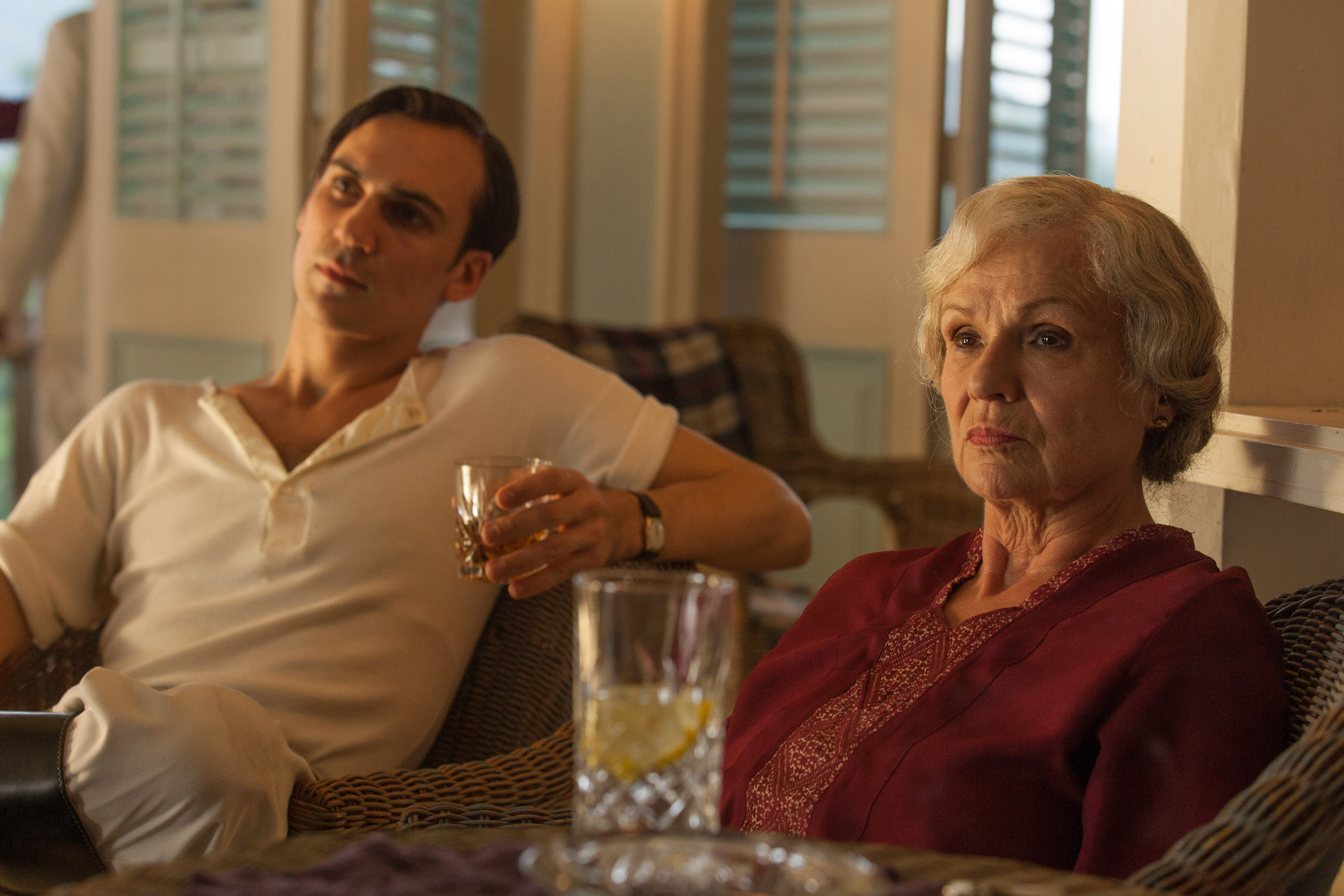 «Indian Summers» στην ΕΡΤ1