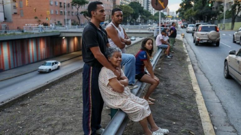 Ισχυρή σεισμική δόνηση 7,3 Ρίχτερ στη Βενεζουέλα