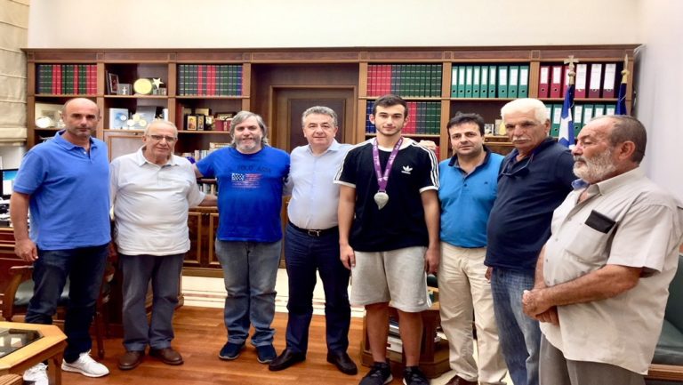 Συνάντηση με τον ακοντιστή