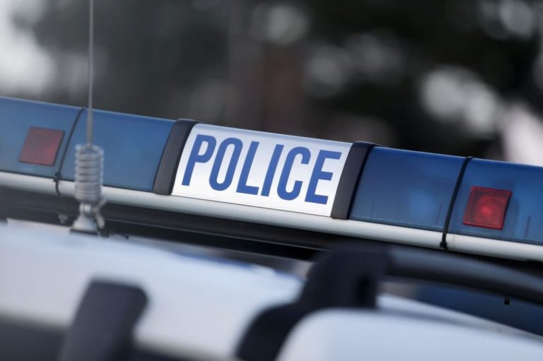 Συνελήφθησαν δύο διακινητές που μετέφεραν 28 αλλοδαπούς