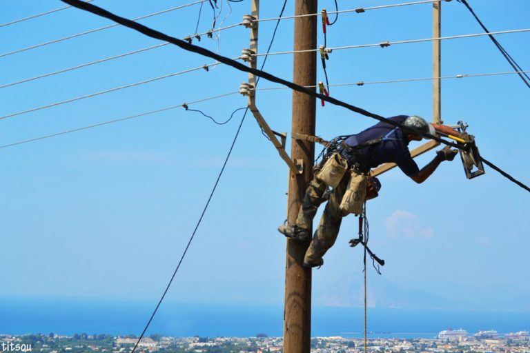 Διαμαρτυρία της Ένωσης Τεχνικών ΔΕΗ για μετεγκατάσταση υπηρεσιών