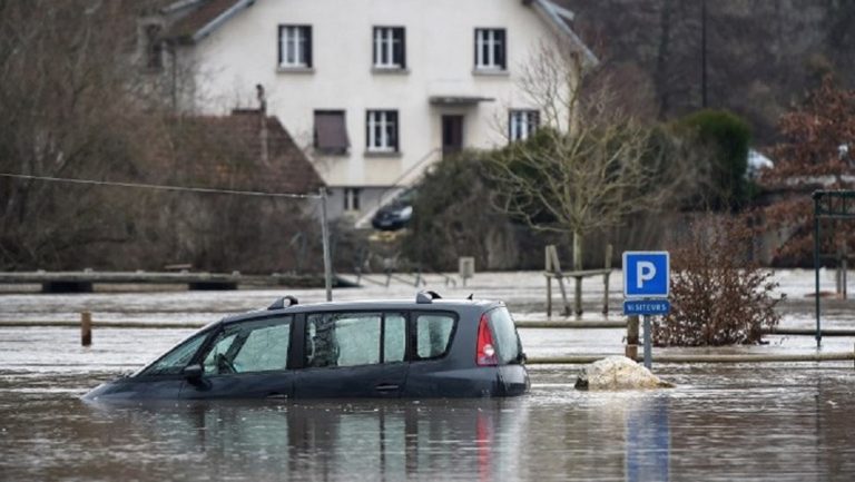 Γαλλία: 1.600 άτομα απομακρύνθηκαν από πλημμυρισμένες περιοχές