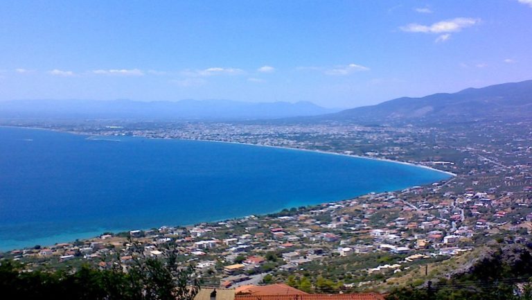 Η Πρέσβειρα της Κούβας στην Καλαμάτα