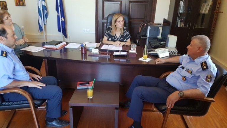 Συνάντηση για εκπαίδευση και πρόληψη πυρκαγιών