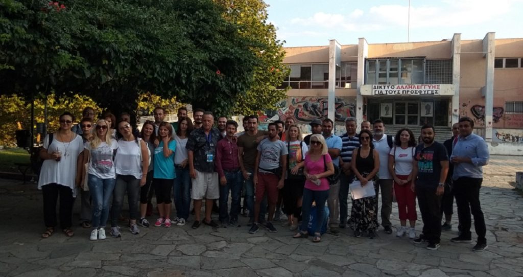 Δήμος Λεβαδέων: Εθελοντές και πρόσφυγες επισκέφτηκαν τους πυρόπληκτους