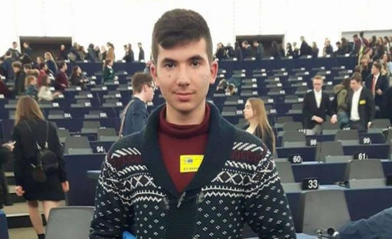 Κεφαλονιά: Παιδί πολύτεκνης οικογένειας ο “πρώτος των πρώτων” στις Πανελλήνιες