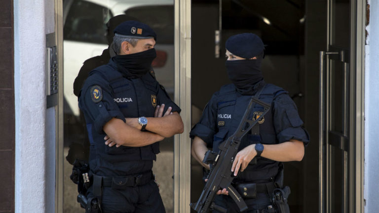 Ισπανία: Νεκρός ο δράστης της τρομοκρατικής επίθεσης σε αστυνομικό τμήμα