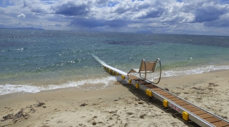 Καβάλα: Πρόσβαση στις παραλίες για άτομα με κινητικά προβλήματα