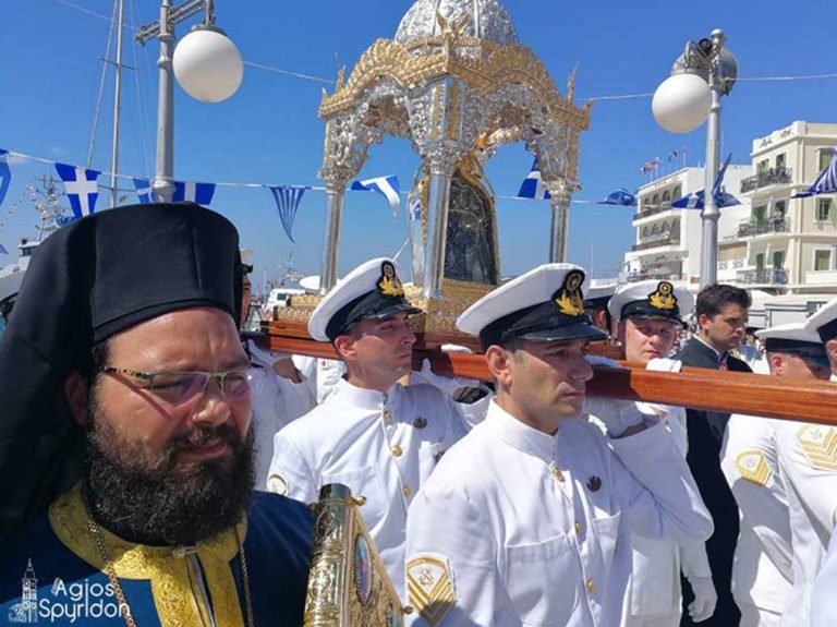 Στην Τήνο το Δεκαπενταύγουστο ο Μητροπολίτης Κερκύρας