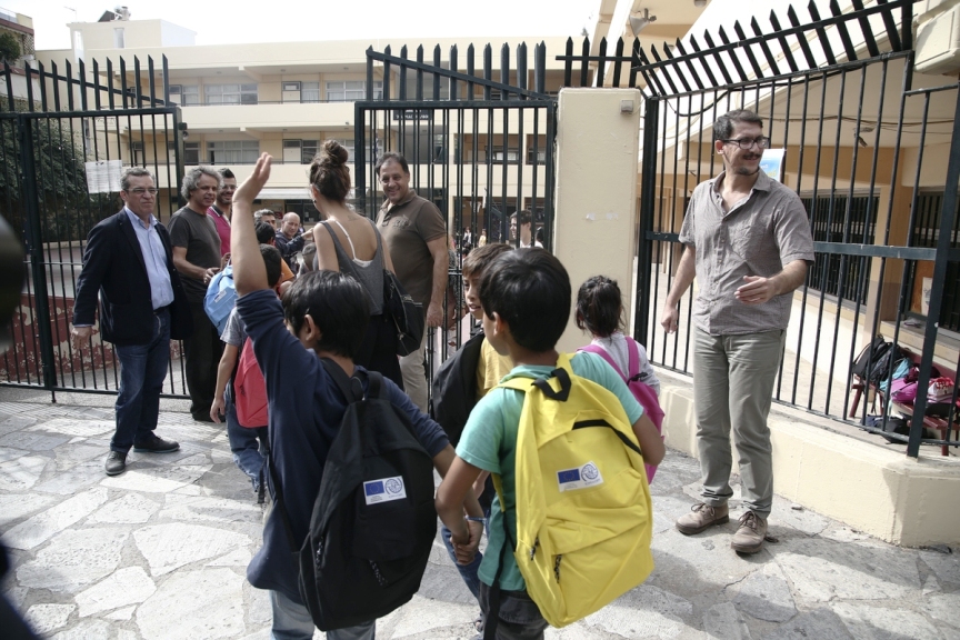 Πέντε τάξεις για παιδιά προσφύγων και ρομά στα δημοτικά των Τρικάλων