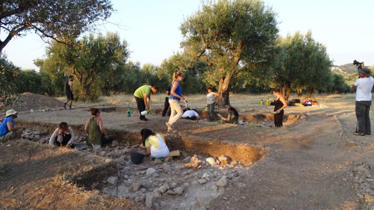 Η Παλαιολιθική Λέσβος – Για 5η χρονιά οι ανασκαφές στα Ροδαφνίδια