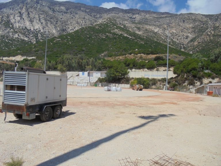 Τεχνητός χλοοτάπητας στο δημοτικό στάδιο Αγίου Κηρύκου