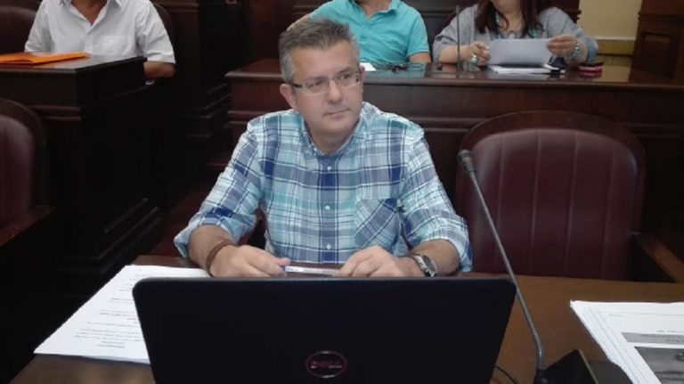 Μανταλόβας: Πρώτα τα έργα, μετά οι εκλογές