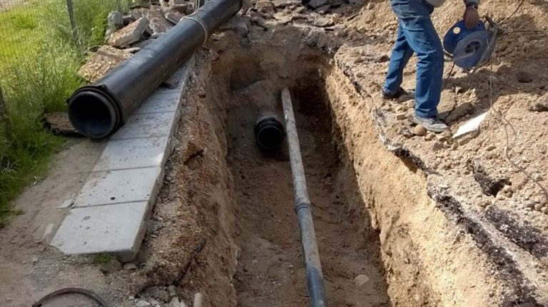 Υπογραφές για δίκτυο ύδρευσης Χαλκιάδων