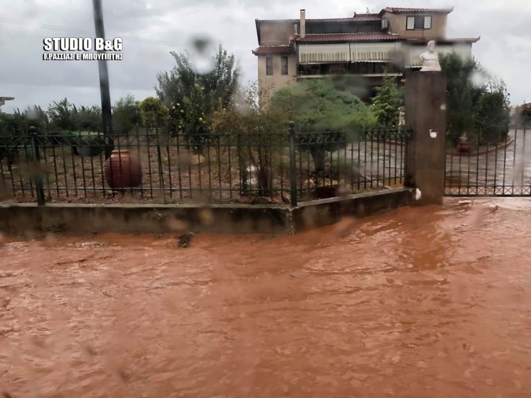 Αποκλεισμένη πόλη το Άργος    από τα νερά του Ίναχου