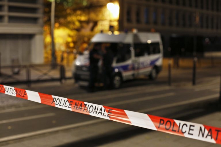 Δύο τραυματίες από επίθεση τζιχαντιστή με αυτοκίνητο στη Γαλλία  