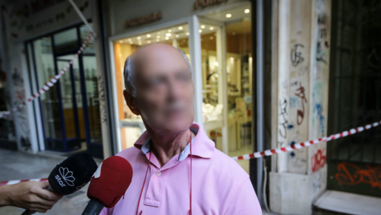 Υπόθεση Ζ. Κωστόπουλου: Ελεύθερος με περιοριστικούς όρους ο 73χρονος κοσμηματοπώλης (video)