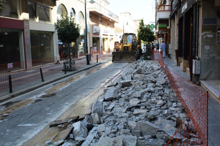 Απ.Καλογιάννης: Το εμπορικό κέντρο πρέπει να αναβαθμιστεί
