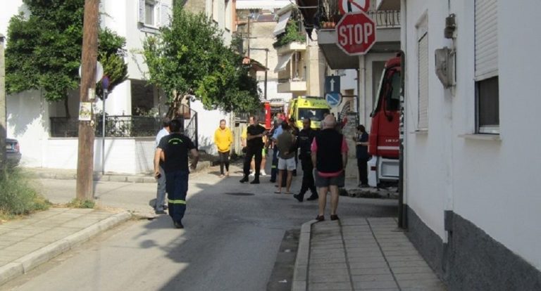 Καταστροφή σπιτιού από έκρηξη, τραυματισμένος 66χρονος ένοικος