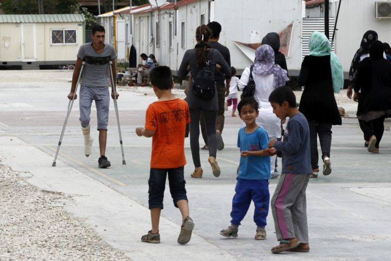 Χρ. Μπαξεβάνης: Κάτω από τη βάση η ΕΕ στη διαχείριση του προσφυγικού (audio)