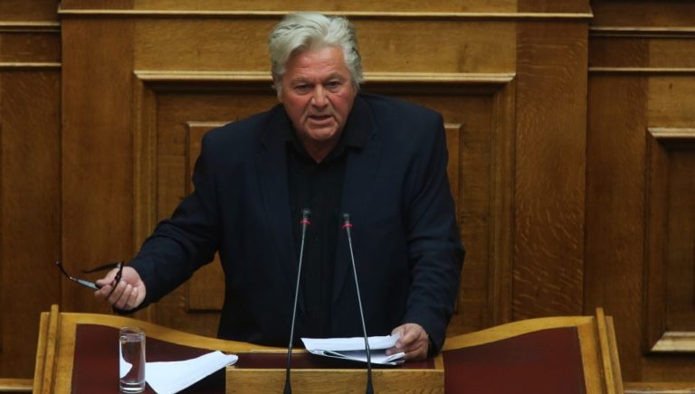 Θ. Παπαχριστόπουλος: Θα ψηφίσω τη συνθήκη των Πρεσπών και θα παραδώσω την έδρα μου (audio)