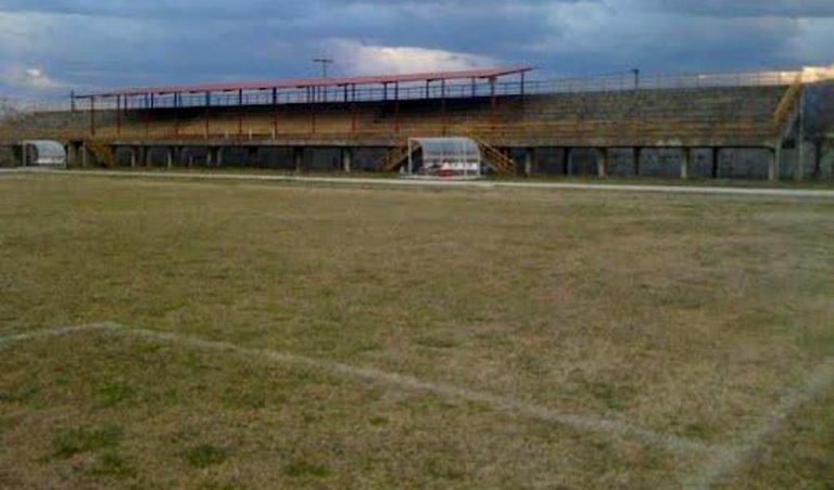 Ανακατασκευάζονται 8 γήπεδα ποδοσφαίρου στο ν. Λάρισας