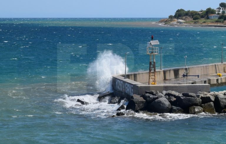 Σαμοθράκη: Δεν πραγματοποιούνται δρομολόγια λόγω θυελλωδών ανέμων