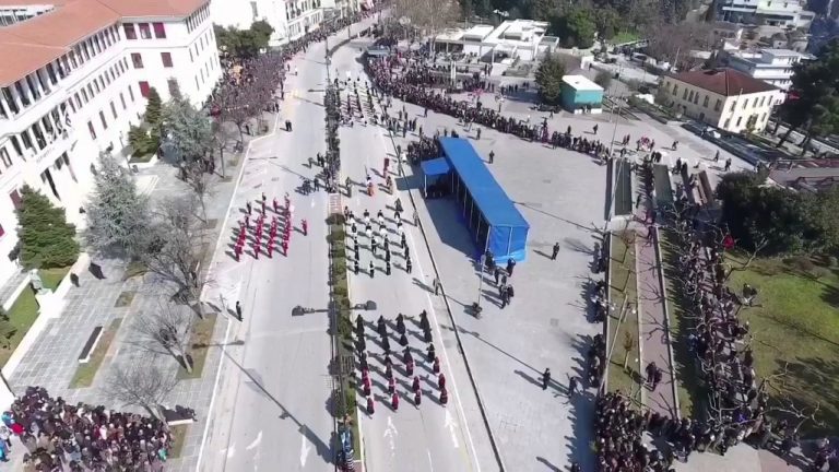 Παρελάσεις και μηνύματα για την 28η