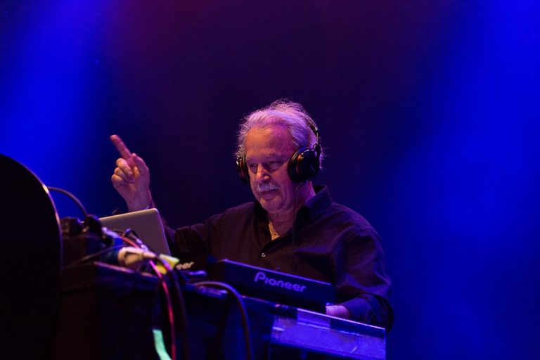 O 78χρονος Giorgio Moroder ανακοίνωσε την πρώτη του περιοδεία