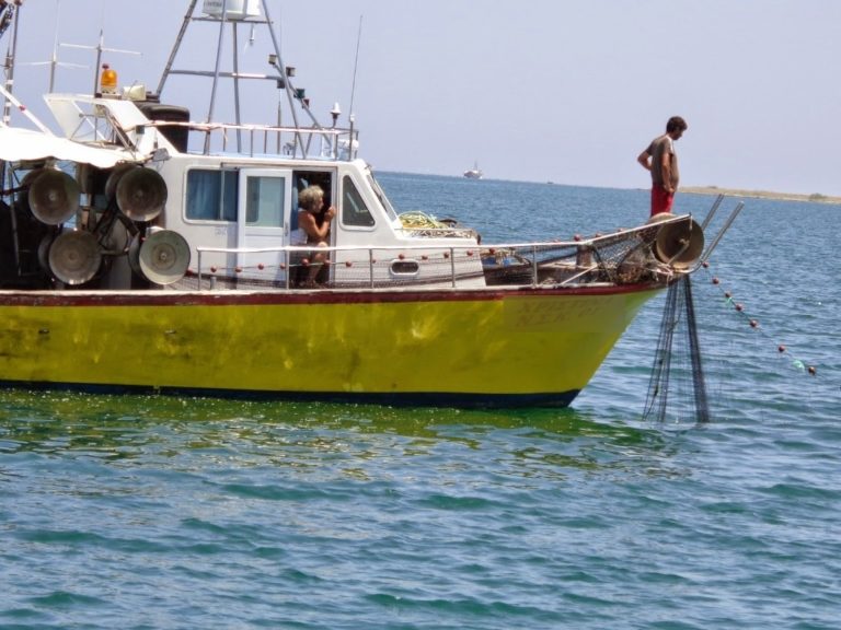 Ενίσχυση και χρηματοδότηση των αλιέων λόγω κορονοϊού