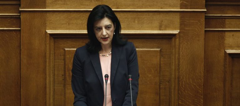 Βάκη: Τα πράγματα όπως εξελίσσονται στην Ευρώπη είναι λίαν επικίνδυνα (audio)