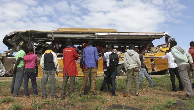 Κένυα: Νεκροί 51 επιβάτες λεωφορείου – Ένας επέζησε