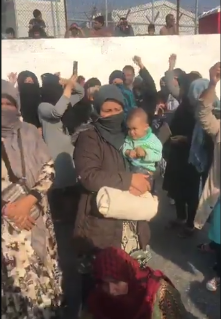 Λέσβος: Διαμαρτυρία Αφγανών στη Μόρια