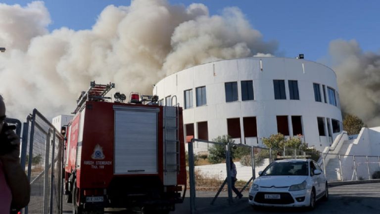 Άλυτα τα προβλήματα των πυρόπληκτων φοιτητών