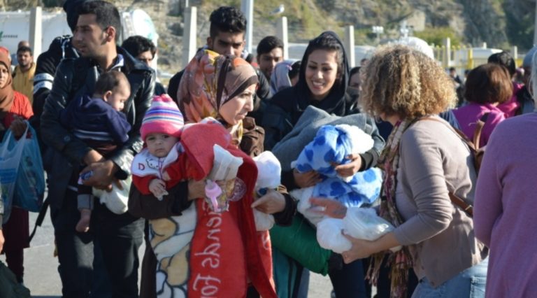 Συντονισμένες ενέργειες των αρμόδιων υπουργείων για το μεταναστευτικό-προσφυγικό
