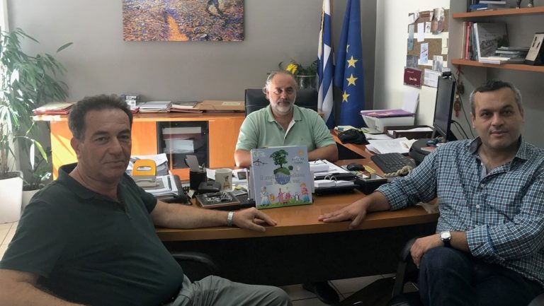 Η «κυρία ανακύκλωση» πάει στα σχολεία