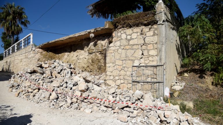 Μέτρα για τη στήριξη των πολιτών που επλήγησαν στο σεισμό της Ζακύνθου έλαβε το ΥΠΟΙΚ