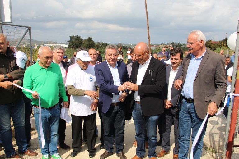 Χανιά: Εγκαινιάστηκε το Δημοτικό Γήπεδο Βαρυπέτρου (video)