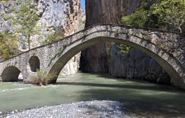 Γρεβενά: Δρόμος για ασφαλή πρόσβαση στο φαράγγι της Πορτίτσας