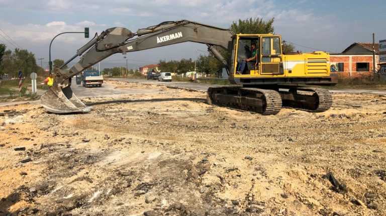 Τρίκαλα: Οδική ασφάλεια με 10 νέους κυκλικούς κόμβους