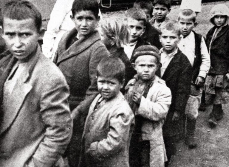 «Το ξύπνημα της μνήμης. Παιδιά πρόσφυγες του ελληνικού Εμφυλίου»