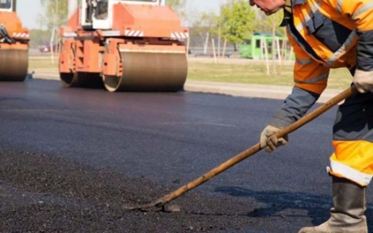 Απάντηση Κράτσα σε Γαλιατσάτο: “Προτεραιότητά μας η οδική ασφάλεια”