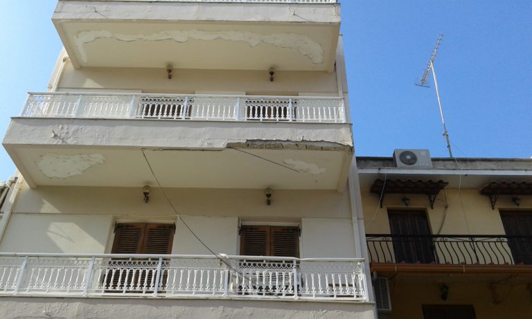 Ζάκυνθος: 628 αυτοψίες-261 κτίρια προσωρινά μη κατοικήσιμα