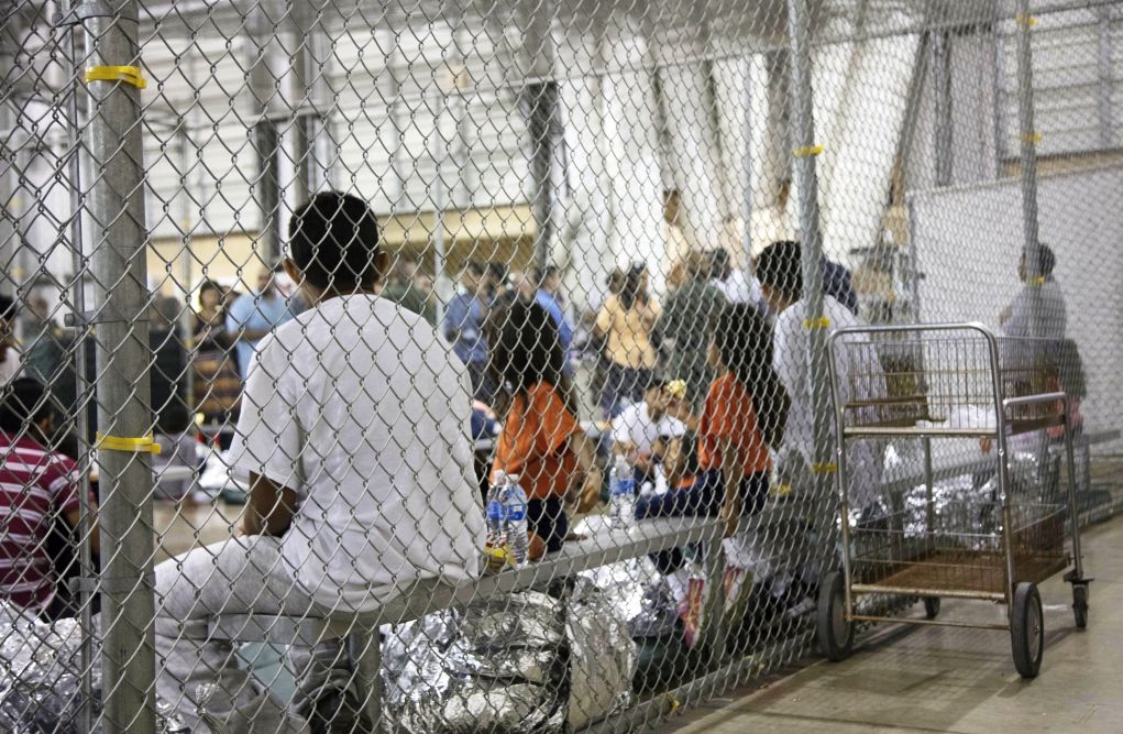 Μέτρο της κυβέρνησης Τραμπ περιορίζει τη δυνατότητα αίτησης ασύλου στις ΗΠΑ