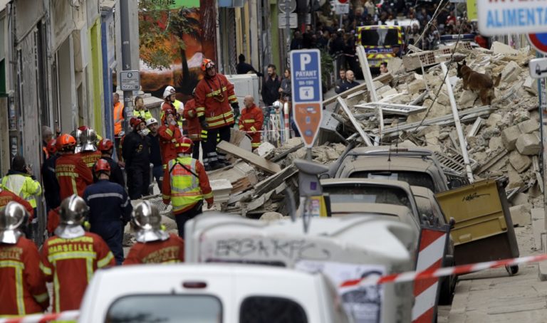 Κατέρρευσαν δύο κτίρια στο κέντρο της Μασσαλίας-Δύο ελαφρά τραυματίες